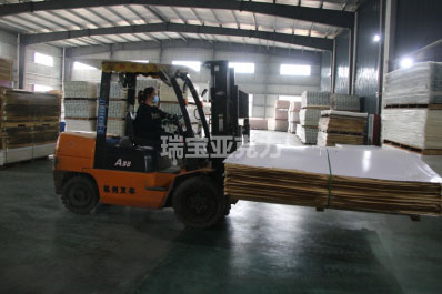 亚克力板材都有哪些尺寸怎么用