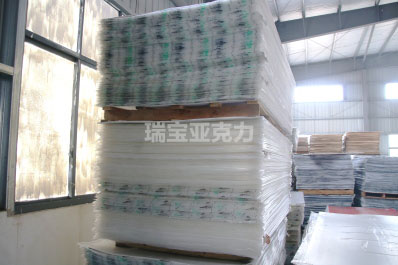 灯饰设计用亚克力板材好吗