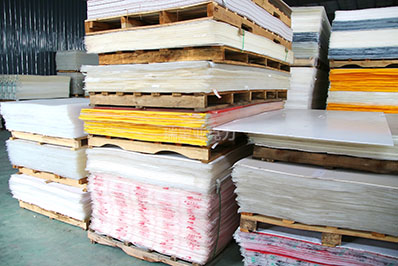 亚克力好还是菱晶板好